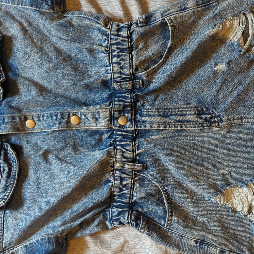 Denim Short Sleeve Jumpsuit - Picture 4 of 8